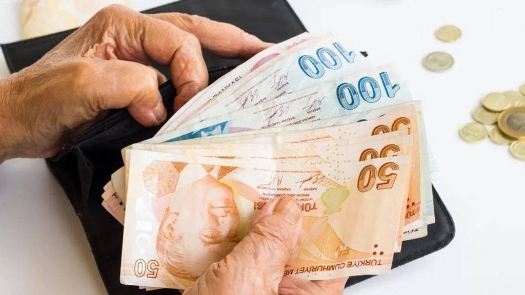 Emekli Aylığı İçin Ne Zaman Başvurmalıyım